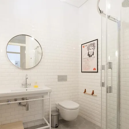 아파트 Flh Bica Modern Flat With View *